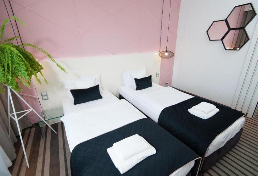 Номер Стандарт Индивидуальный, Nobo Hotel   Business