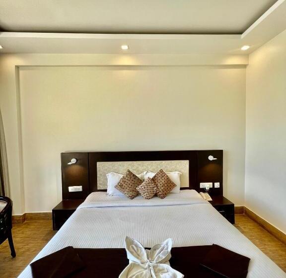 اتاق سوپریور, Sea Hawk Hill Resort A Luxury Boutique Resort, 20 Km From Nainital
