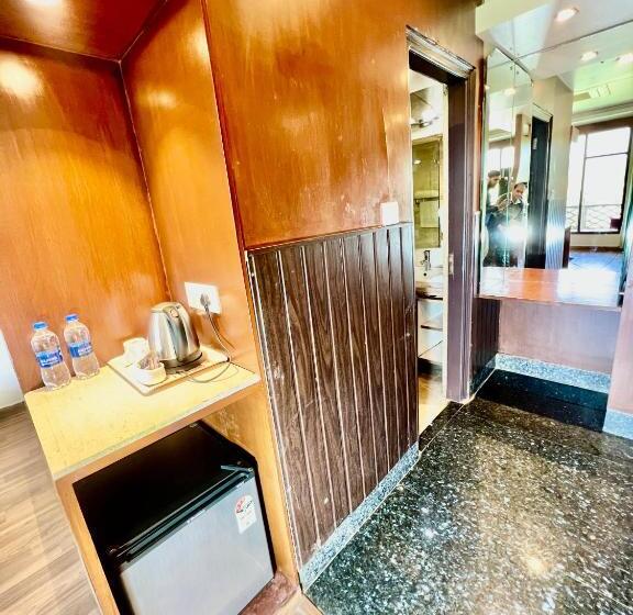 اتاق سوپریور, Sea Hawk Hill Resort A Luxury Boutique Resort, 20 Km From Nainital