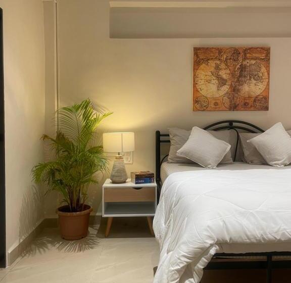 带阳台的豪华间, Nomadgao Vila Nova   Comfort, Great Views, Fast Wifi & Interesting People