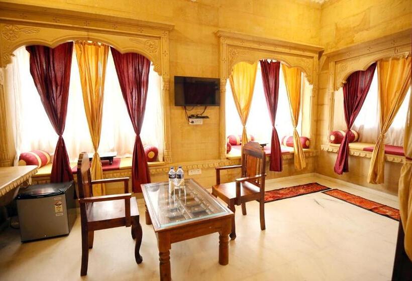 キングサイズベッドのスーペリアルーム, The Jaigarh Palace Jaisalmer