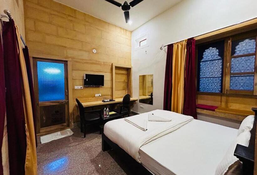 エコノミールーム, The Jaigarh Palace Jaisalmer