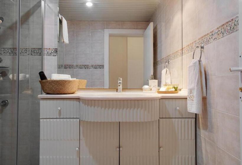 Люкс с Террасой, Yasos Suites
