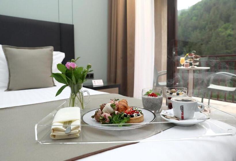 Люкс, Best Western Plus Paradise Hotel Dilijan