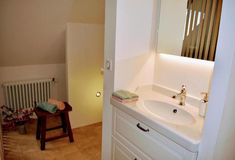 Номер Стандарт, Chambres Et Tables D Hôtes Cornec