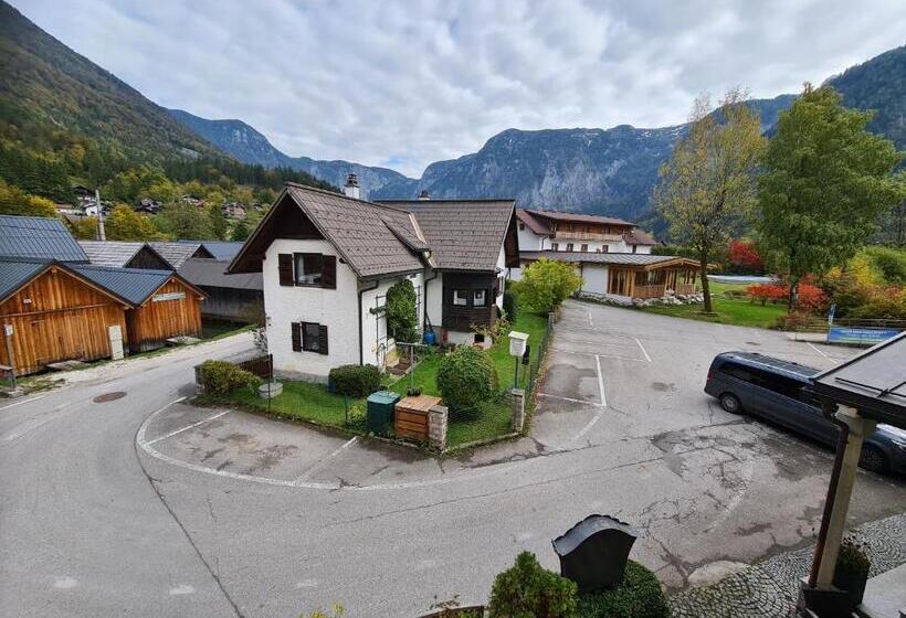 Номер Стандарт Трехместный, B&b Hallstatt Lake   Self Check In