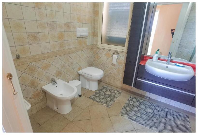 تختخواب در اتاق مشترک, Eco Hostel Vela Vega