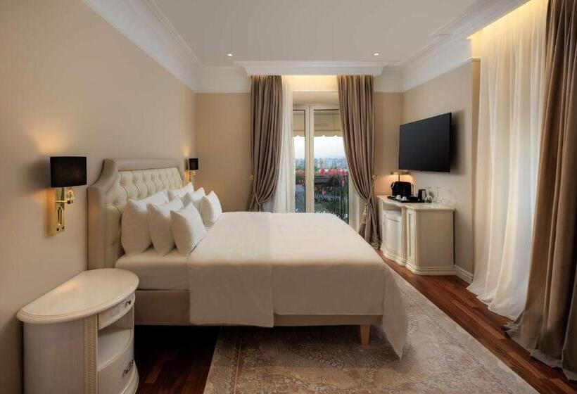 Suite with lake view, Radisson Collection Morina Hotel, Tirana