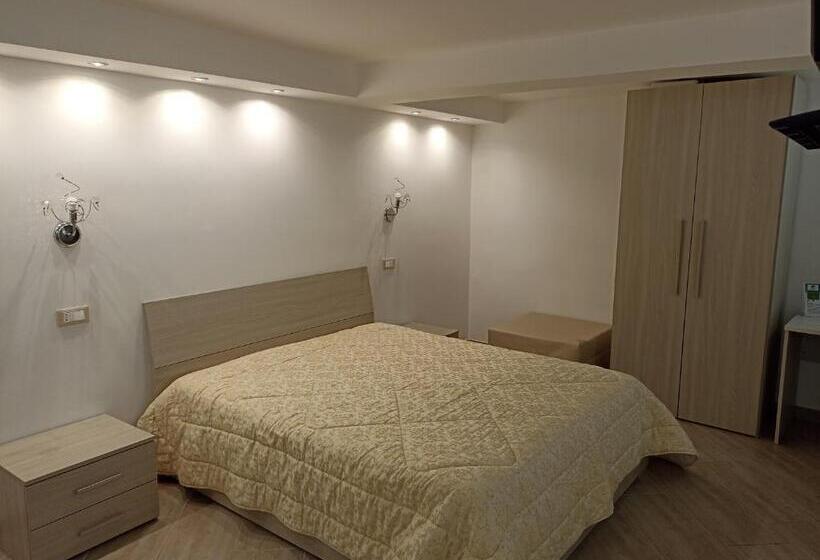 带海景的标准工作室, B&b Camere Porto Cesareo
