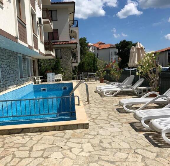 Номер Стандарт с Балконом, Fregata Complex Marina