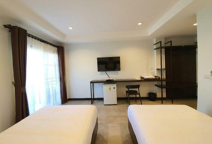 디럭스 룸, T Nee Hotel@udon