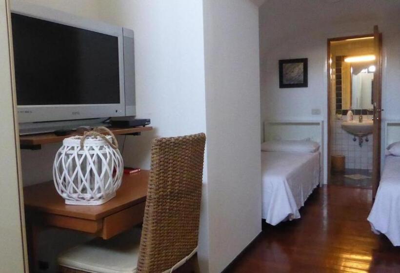 四人标准间, Residenza L Isola Capri
