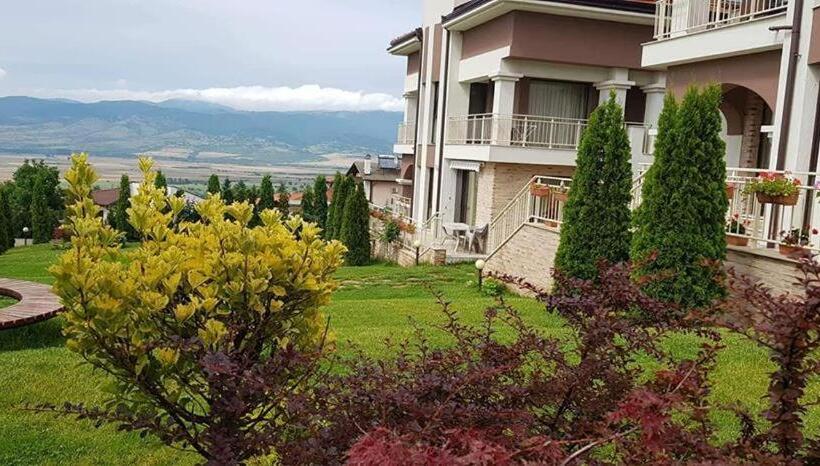 家庭间, Vikeya Guest House