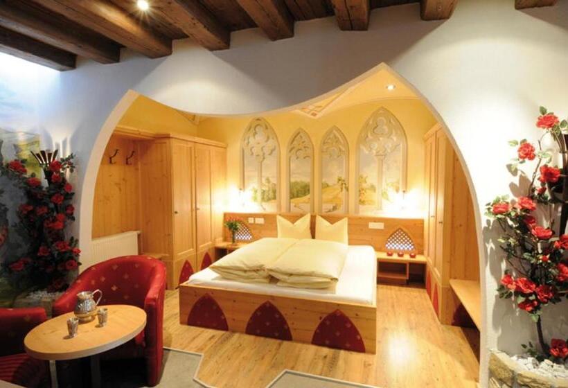 اتاق لوکس, Camona & Apart Walserhof