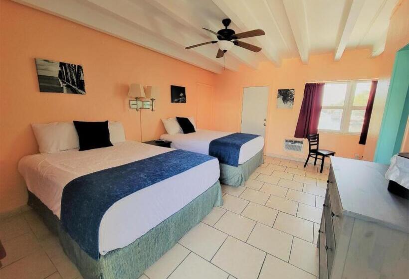 Номер Стандарт, Looe Key Reef Resort And Dive Center