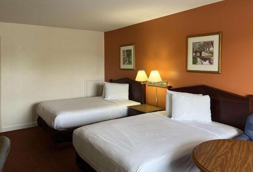 Четырехместный Номер Стандарт, Motel 6 Culpeper, Va