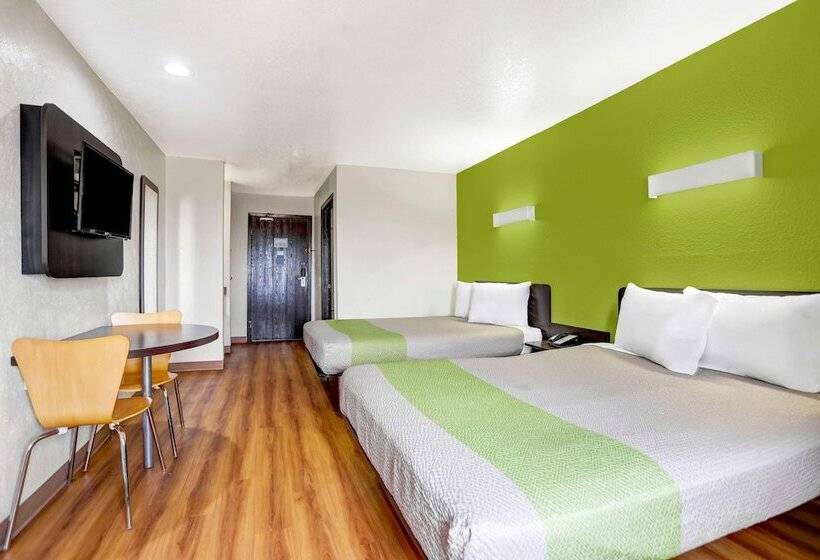 Номер Deluxe, Motel 6moriarty, Nm