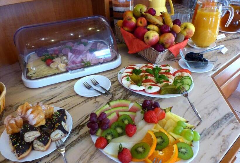 Трехместный Номер Базовый, Regiohotel Aparthotel Wernigerode