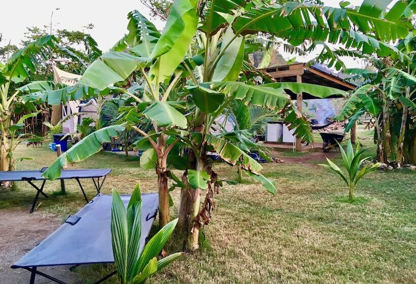Comfort Tent, Camp Utila Village   Hostel