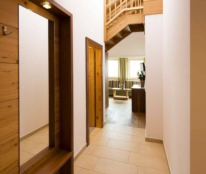Апартаменты 3 Спальни, Haus Sonnenterrasse