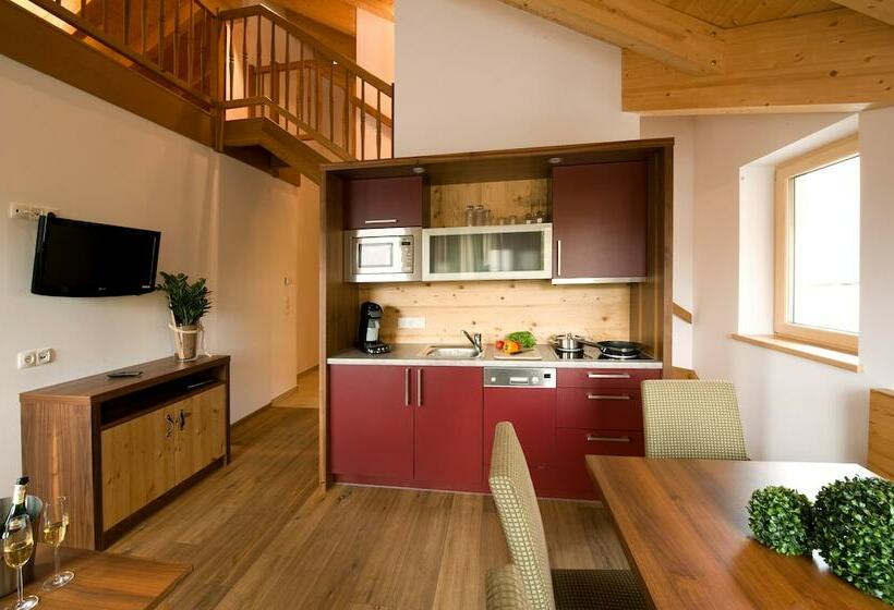 Апартаменты 3 Спальни, Haus Sonnenterrasse