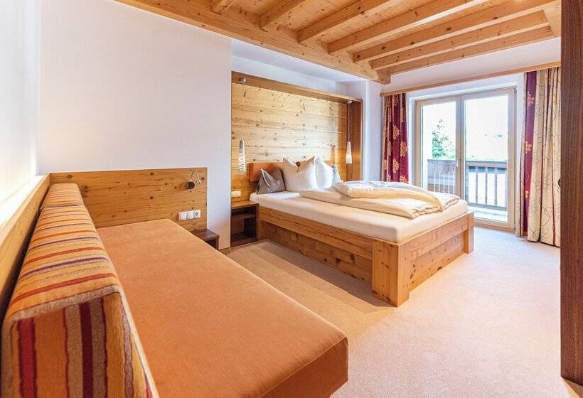 Апартаменты 3 Спальни, Haus Sonnenterrasse