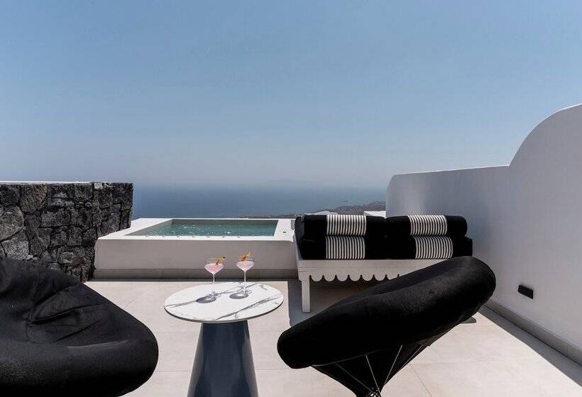 Deluxe Suite Sea View, Cresanto Luxury Suites