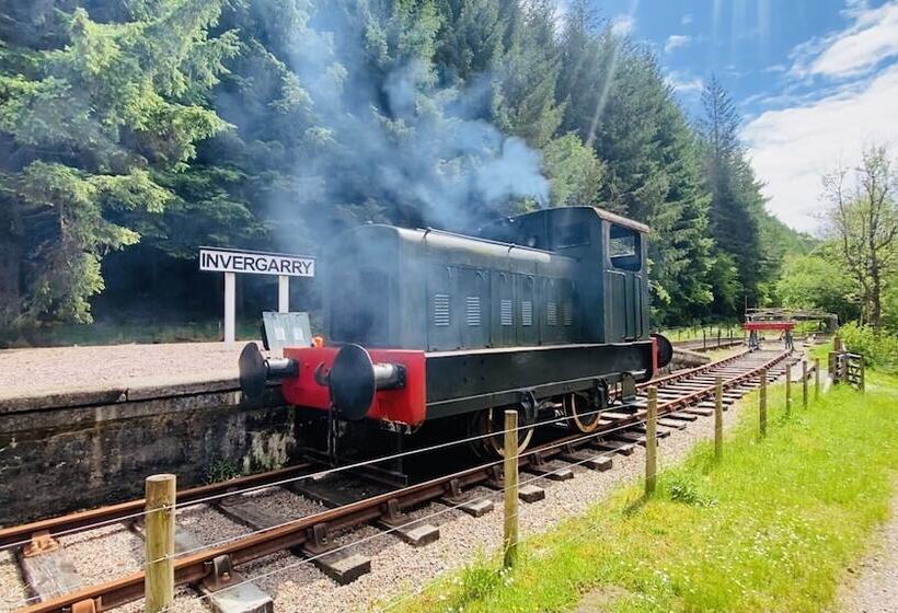 בקתה, Bright Star Lodge