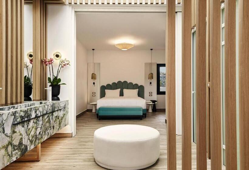 سوئیت پرزیدنت, Cresanto Luxury Suites
