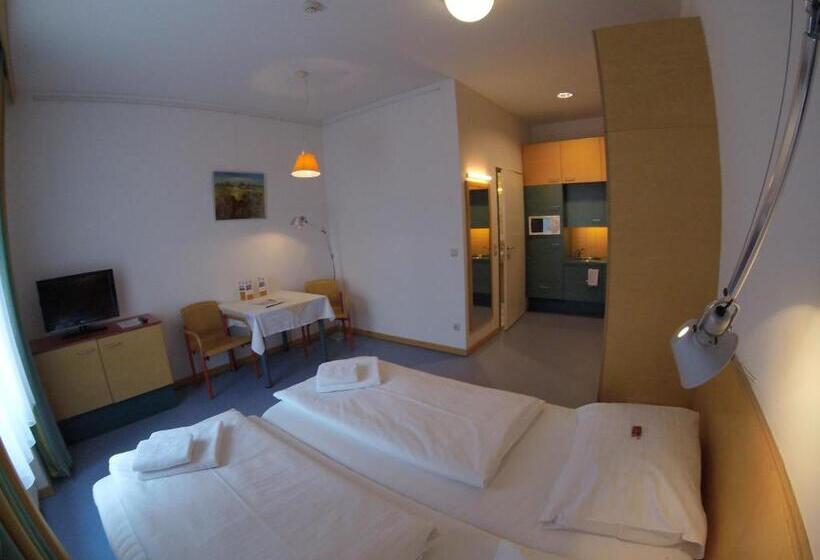 스탠다드 트리플 룸, Haus Mobene   Hotel Garni