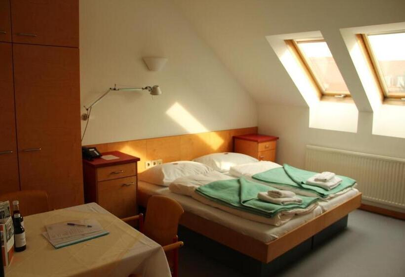 4인용 스탠다드 룸, Haus Mobene   Hotel Garni