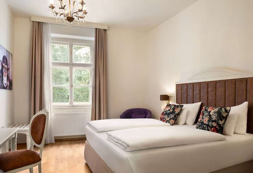 Апартаменты 1 Спальня, Amedia Plaza Wels, Trademark Collection By Wyndham