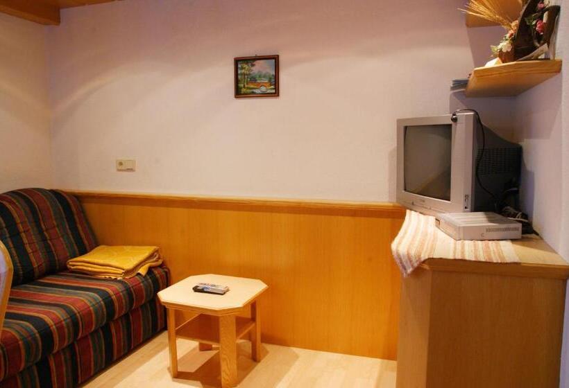 침실 2개 아파트, Haus Venetblick