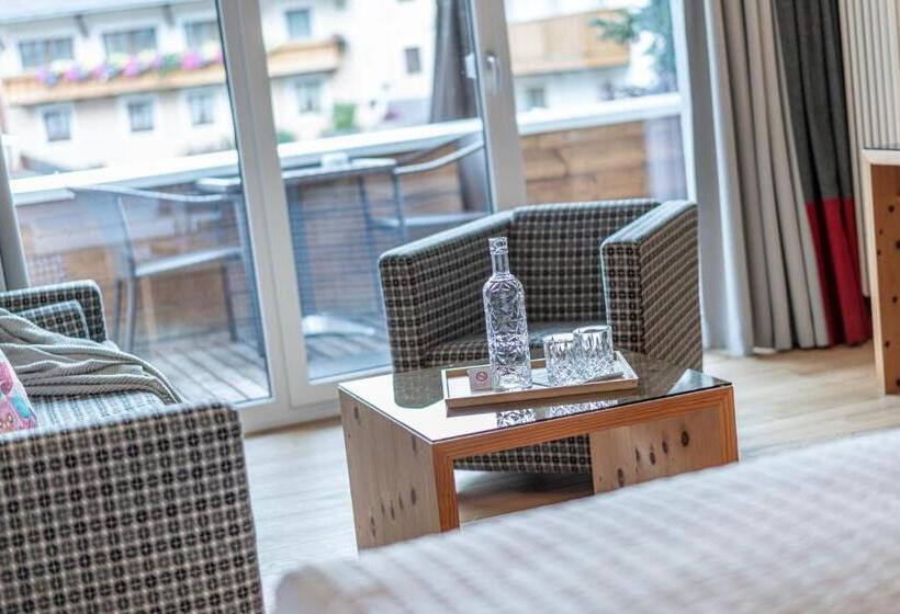 Номер Комфорт, Alpin Art & Spa Hotel Naudererhof Superior