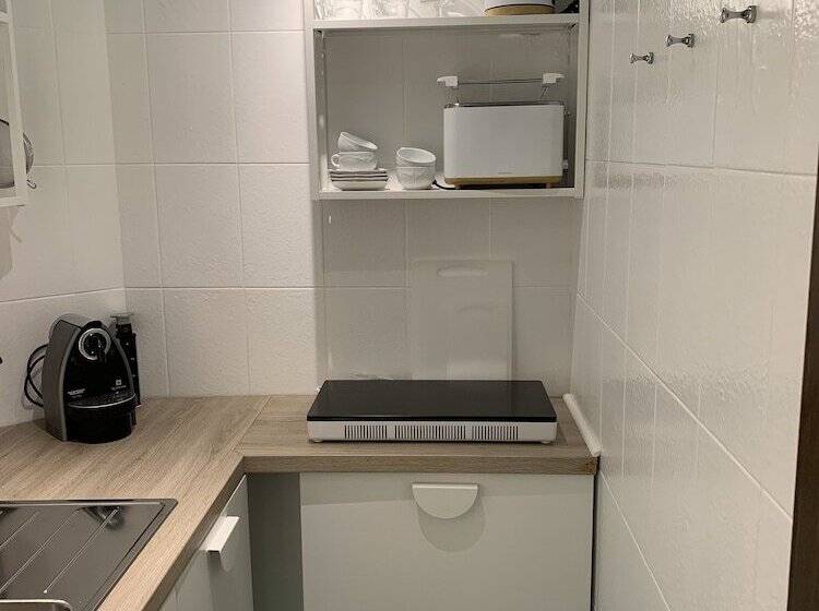 Апартаменты Комфорт 1 Спальня, Dietrichsteinerhof Apartments & Rooms