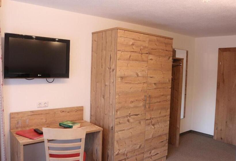 חדר סטנדרט לשלושה, Apart Haus Alpenhof