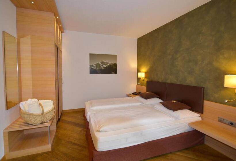 Апартаменты Пентхаус 1 Спальня, Residence Hotel Alpinum