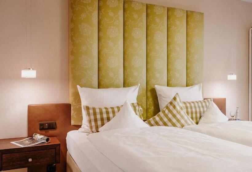 Classic room with balcony, Der Eisvogel   Wellness  & Genuss