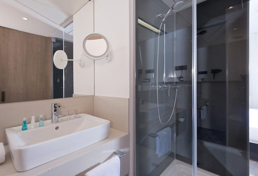 Номер Комфорт, Sorat Hotel Saxx Nürnberg