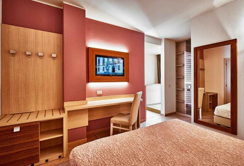 Номер Стандарт, Palace Hotel Regina