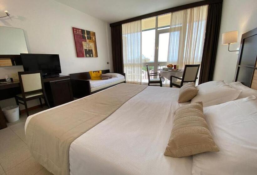 Номер Стандарт Трехместный, Palace Hotel Regina