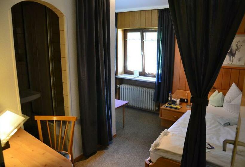 Индивидуальный Номер Классика, Jagerhof Garni