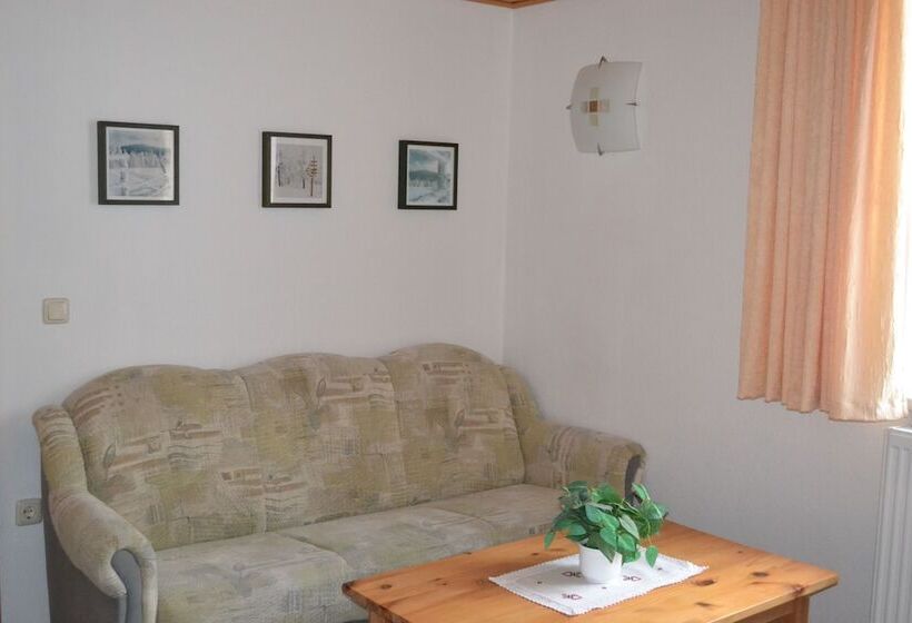 Семейный Номер, Pension Am Zechengrund