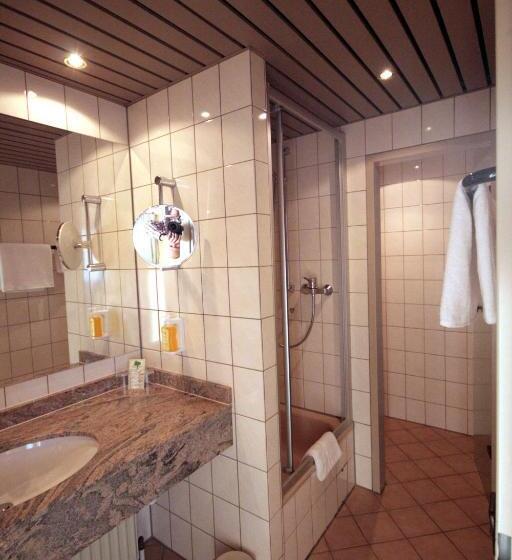 Номер Стандарт, Montana Hotel Mönchengladbach