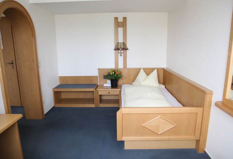 Номер Стандарт Индивидуальный, Brauereigasthof/hotel Bürgerbräu