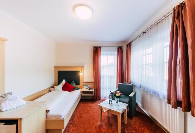 Номер Комфорт Индивидуальный, Wellness  Und Wohlfühlhotel Waldeck