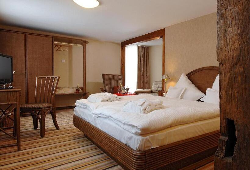اتاق راحتی, Gästehaus Dorf Alm