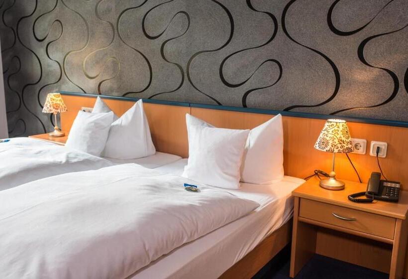Номер Стандарт, B&s Hotel Am Bachhaus