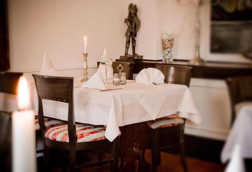 Номер Стандарт, Restaurant Knechtstedener Hof