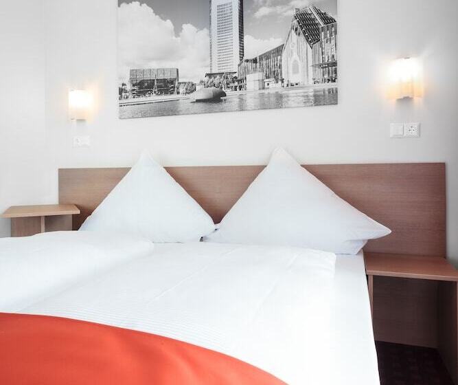 Номер Basic, Mcdreams Hotel Leipzig
